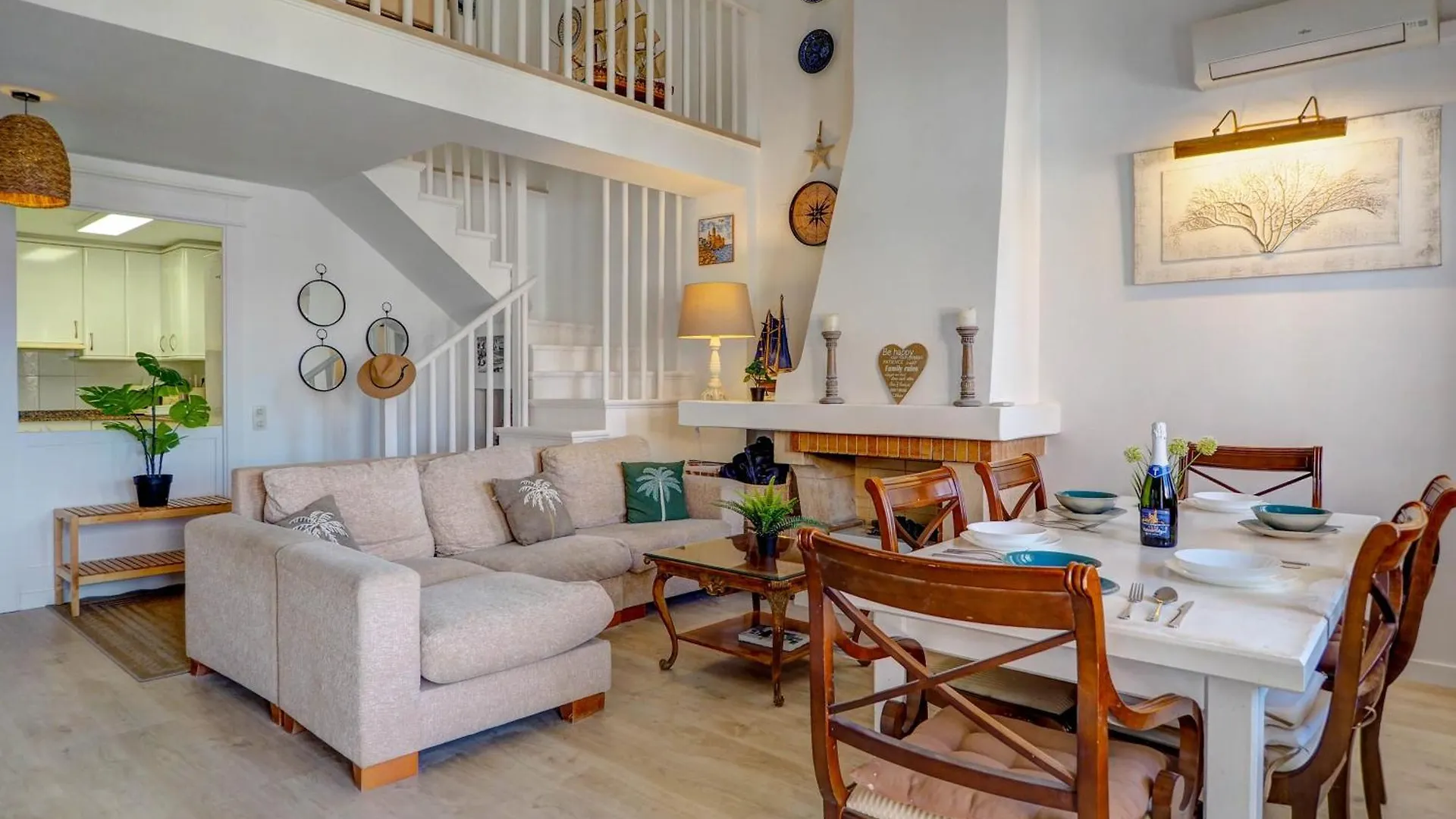Apartment Clarimar Duplex By Hello Homes Sitges